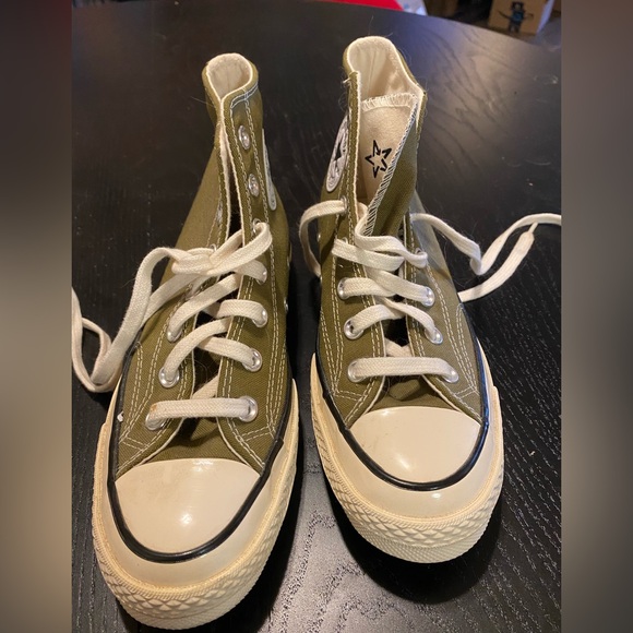 Converse High Top Chuck Taylor 70 - size 7 - Picture 2 of 8